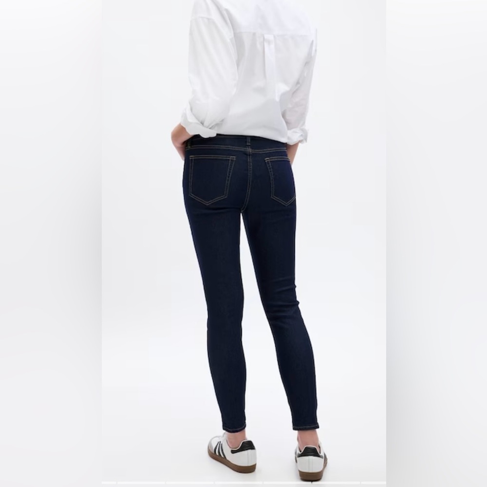 Gap Denim Women’s Favorite Jegging. Size 4/27. NWOT. - Picture 3 of 7